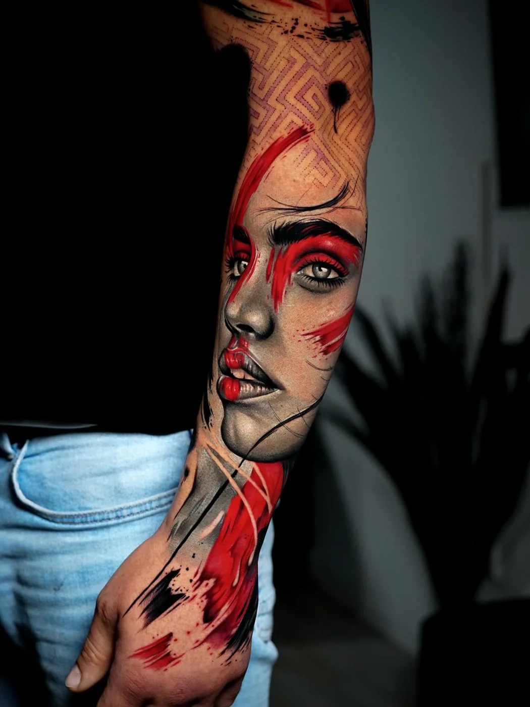 Tatuaje de realismo a color hecho por Abraham — Compton Tattoo, Alcalá de Henares (01)